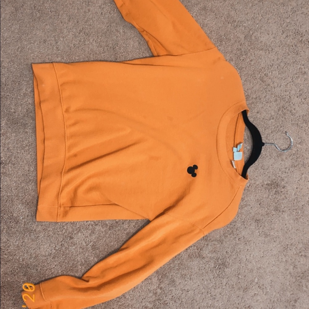 Micky mouse yellow sweater